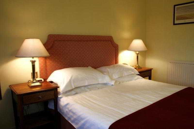 Wild Boar Hotel Beeston  Zewnętrze zdjęcie